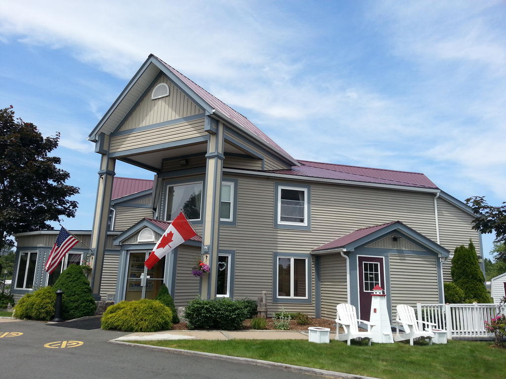 Granite Town Hotel Saint George Exterior foto